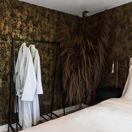 Bed En Wellness Groenrust Villa *